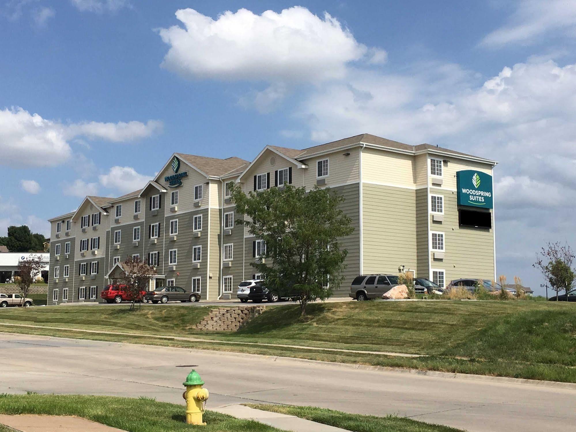 Extended Stay America Select Suites - Omaha - Southwest La Vista Kültér fotó