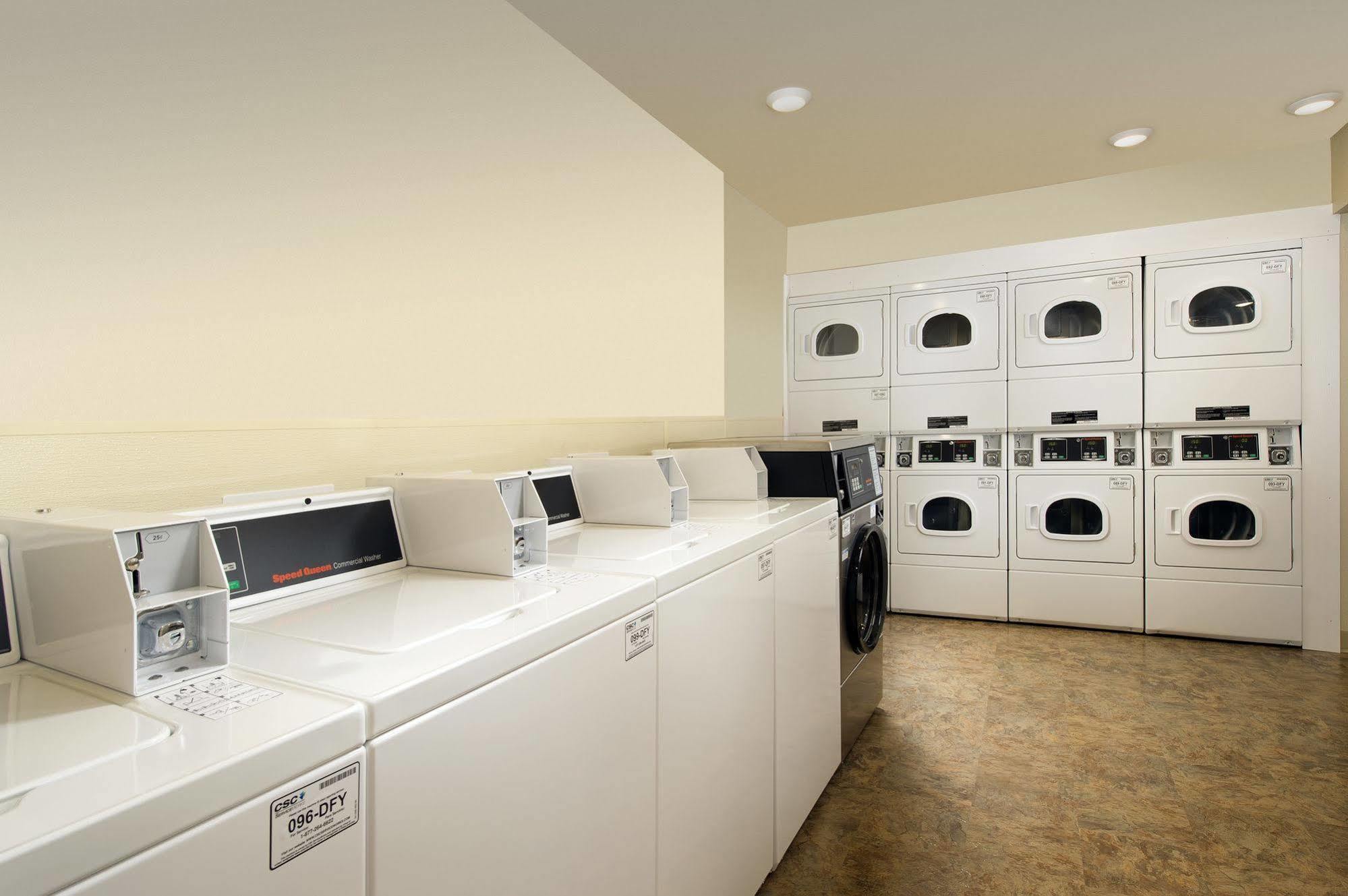 Extended Stay America Select Suites - Omaha - Southwest La Vista Kültér fotó